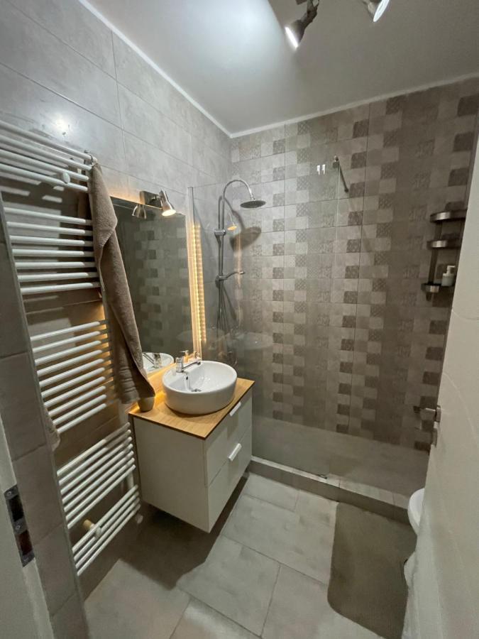 Plaza Luxury Apartment Near Presidential Palace Bukarest Exterior foto