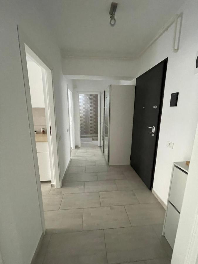 Plaza Luxury Apartment Near Presidential Palace Bukarest Exterior foto