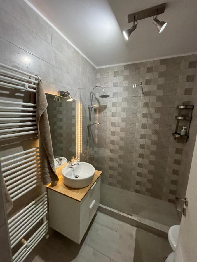 Plaza Luxury Apartment Near Presidential Palace Bukarest Exterior foto